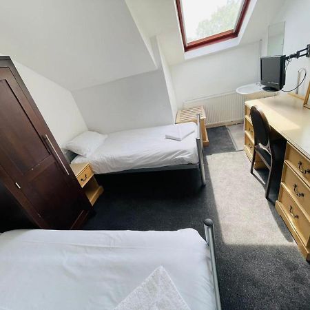 National Hotel London Bagian luar foto