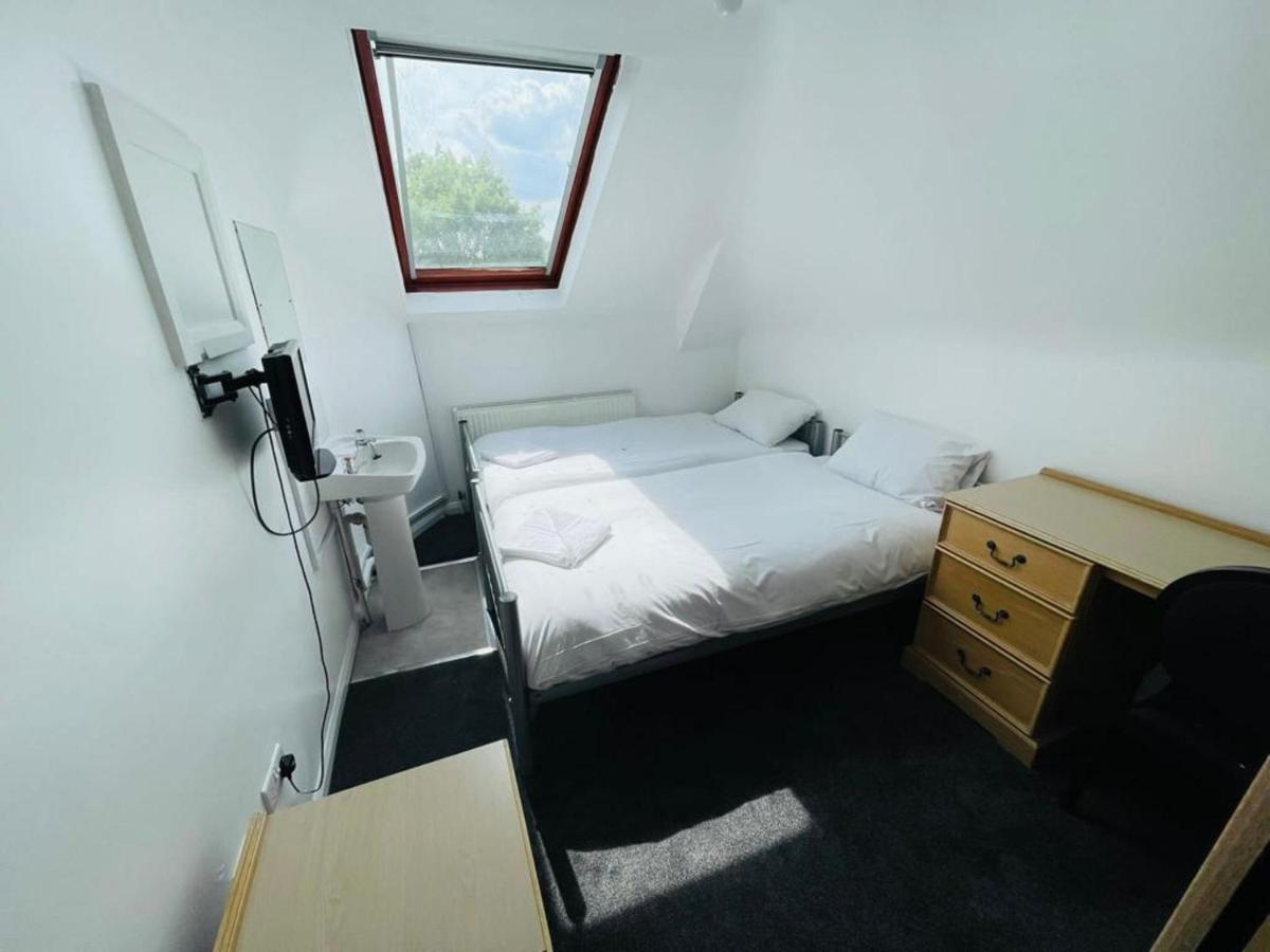 National Hotel London Bagian luar foto