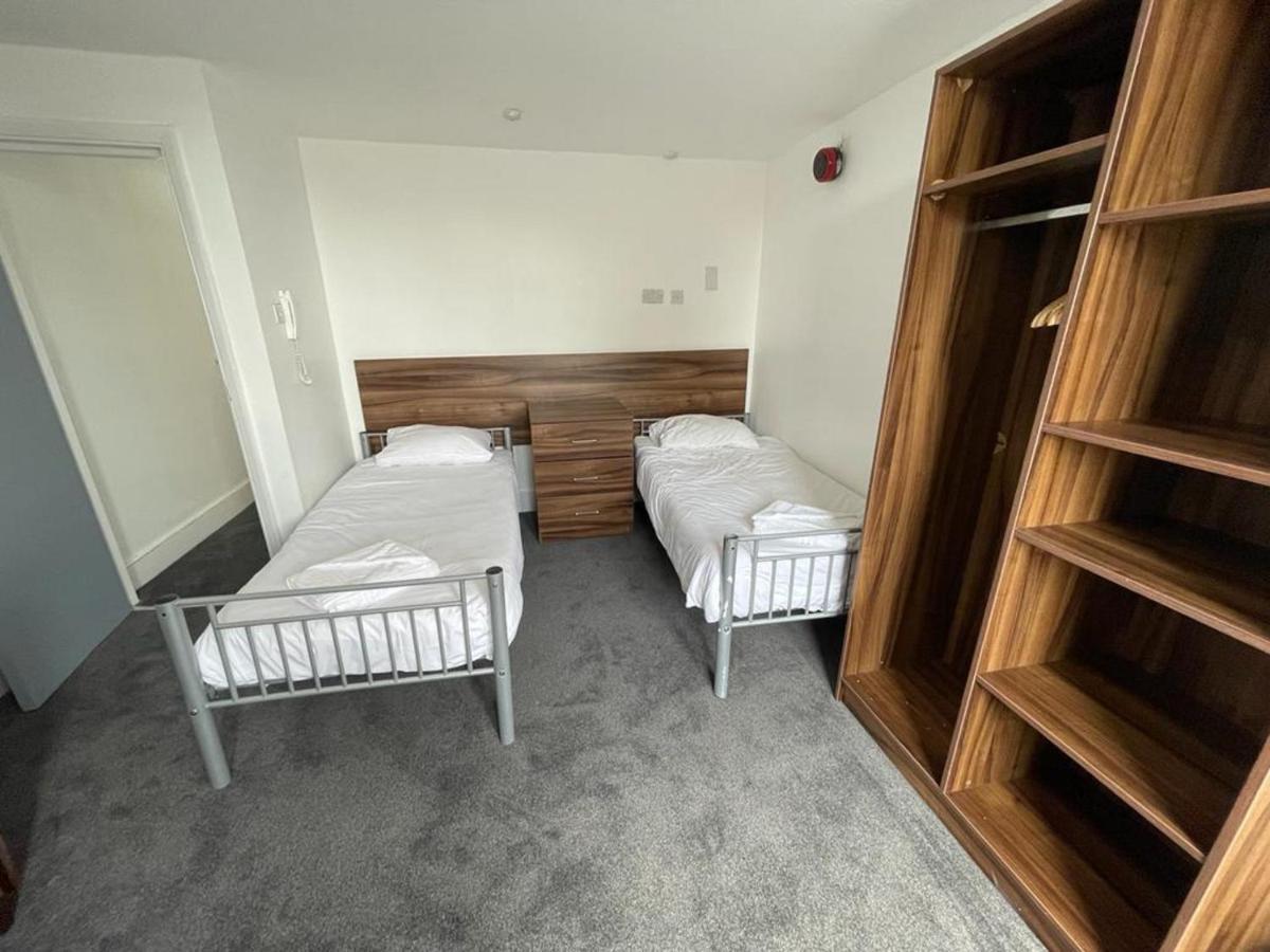 National Hotel London Bagian luar foto