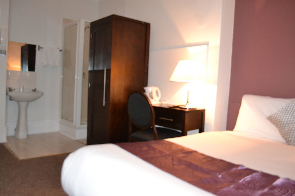 National Hotel London Bagian luar foto